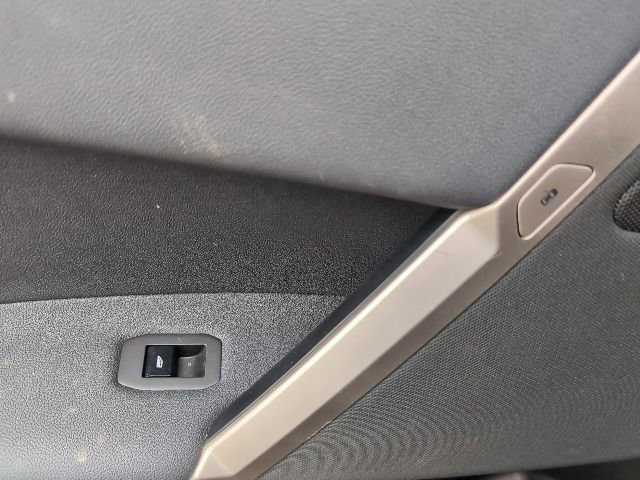 Used 2024 BMW iX xDrive50 w/ Premium Package image 20