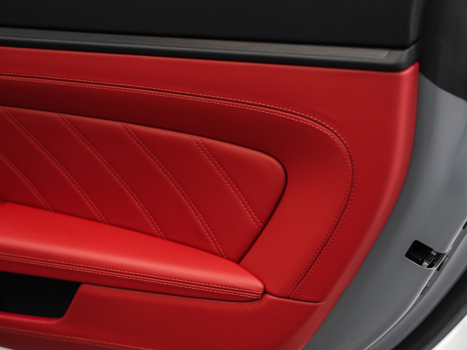 Used 2024 Porsche 911 Carrera GTS image 43