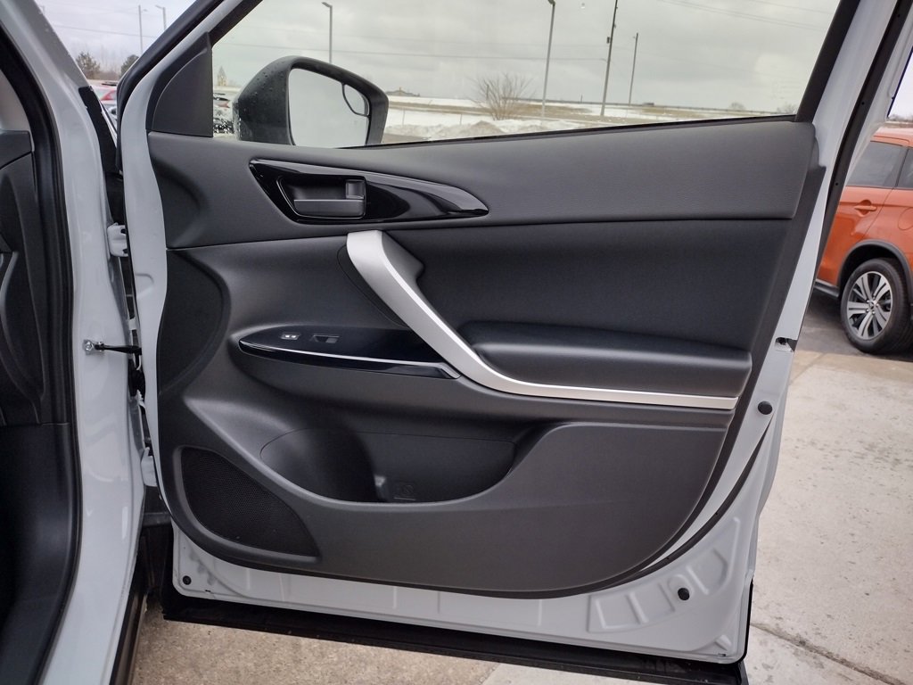 New 2026 Mitsubishi Eclipse Cross LE image 30