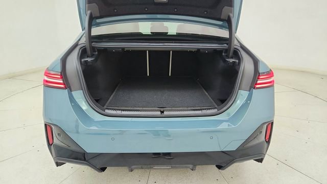 Used 2024 BMW 530i image 14