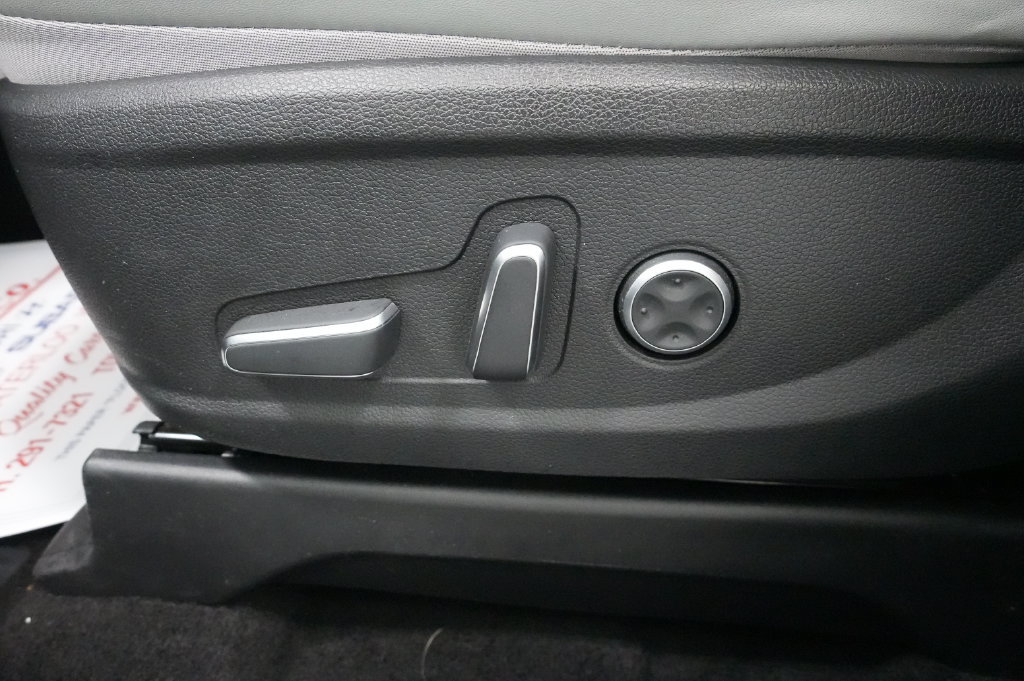 Used 2024 Hyundai Palisade SEL AWD/4WD image 15