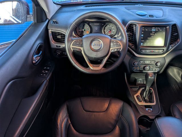 Used 2014 Jeep Cherokee Limited w/ Technology Group FWD image 13