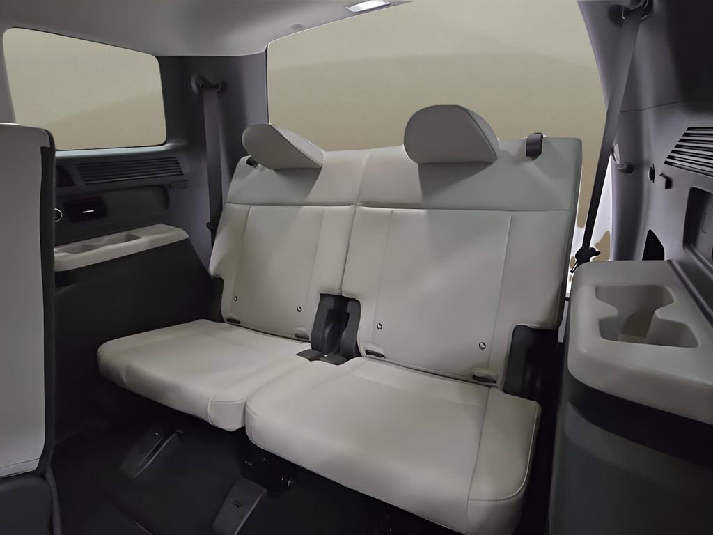 Certified 2025 Hyundai Santa Fe SEL image 16