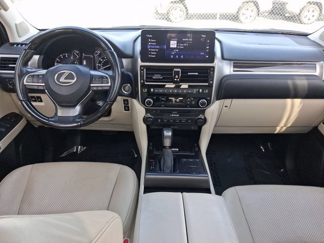 Used 2023 Lexus GX 460 Luxury w/ Accessory Package AWD/4WD image 7