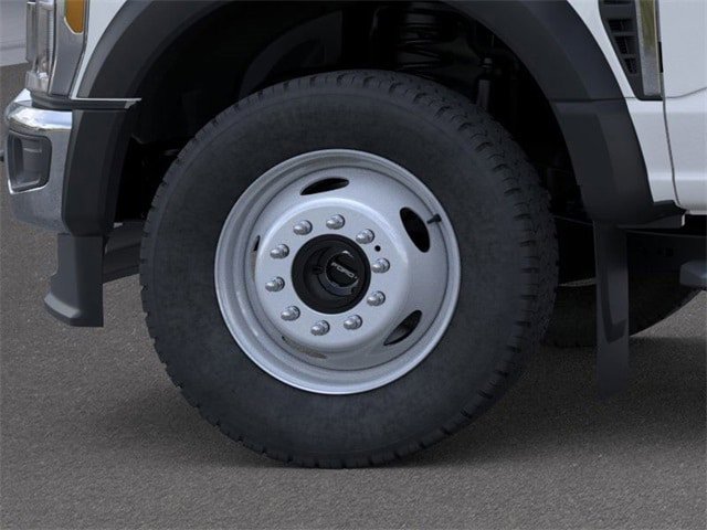 New 2026 Ford F550 4x4 Regular Cab Super Duty w/ XL Chrome Package image 48