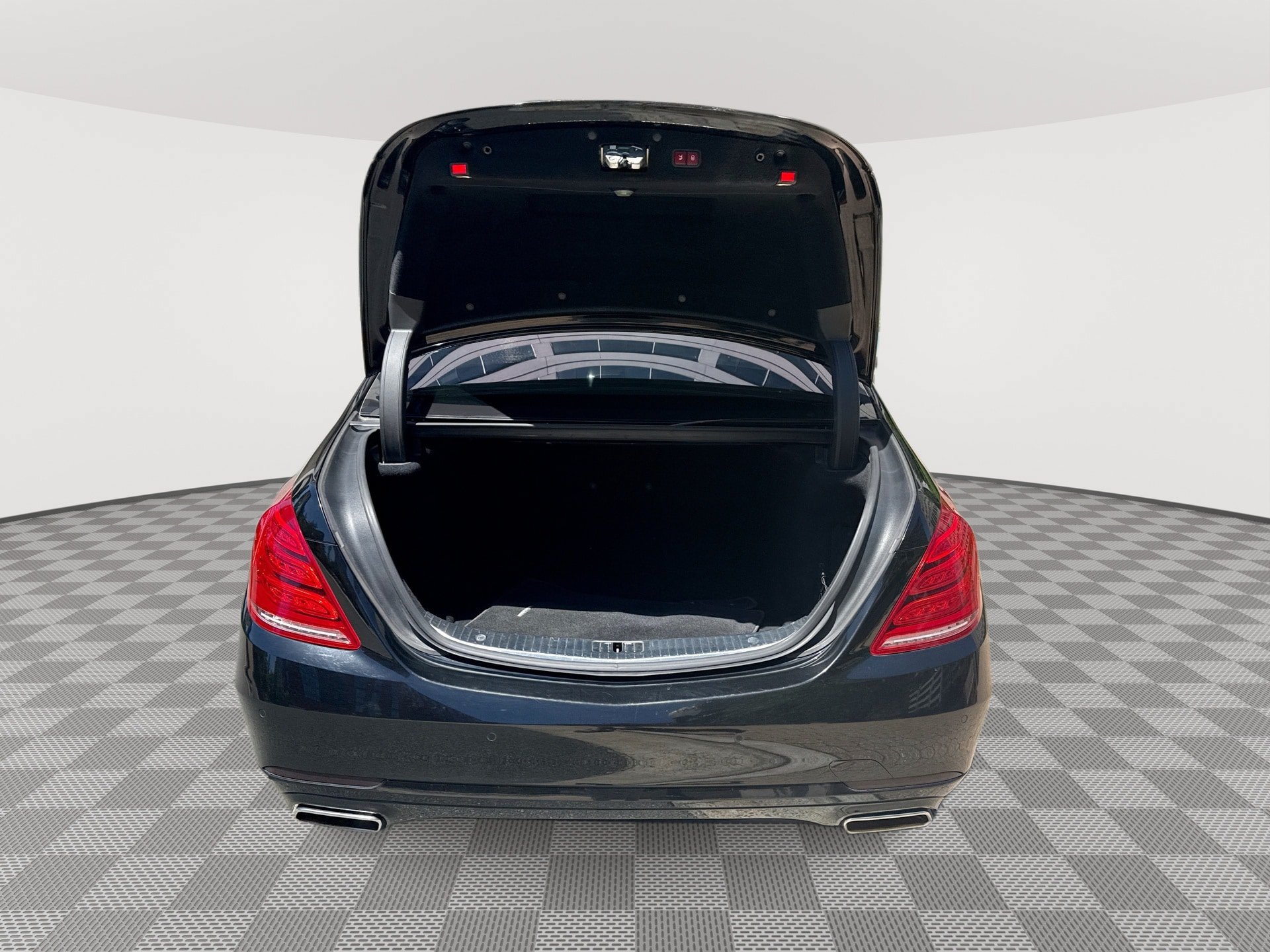 Used 2014 Mercedes-Benz S 550 Sedan image 21