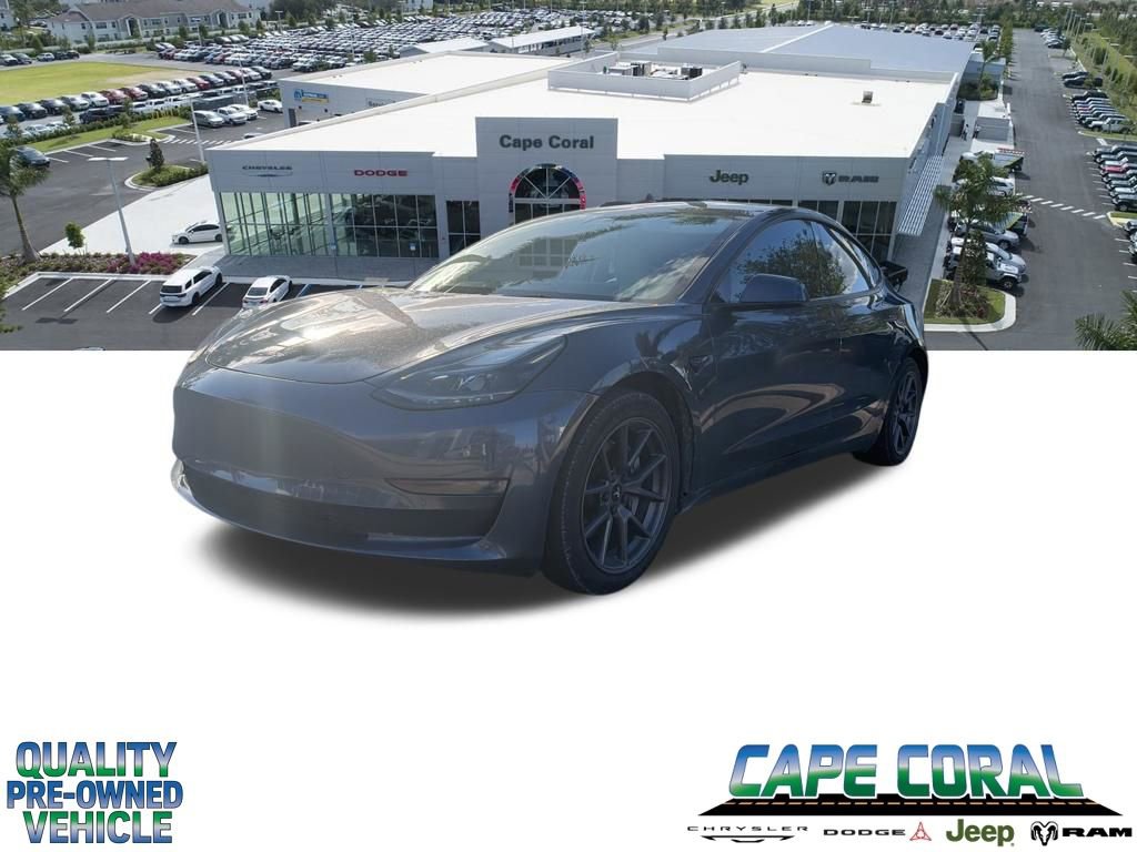 Used 2021 Tesla Model 3 Long Range image 1