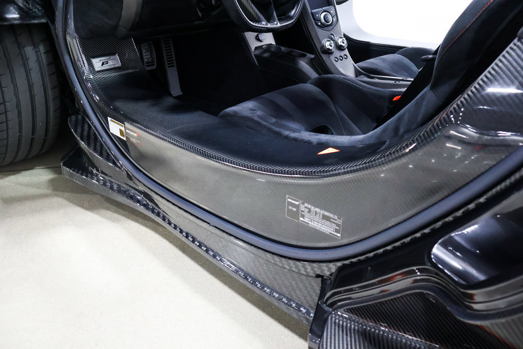 Used 2014 McLaren P1 RWD image 39