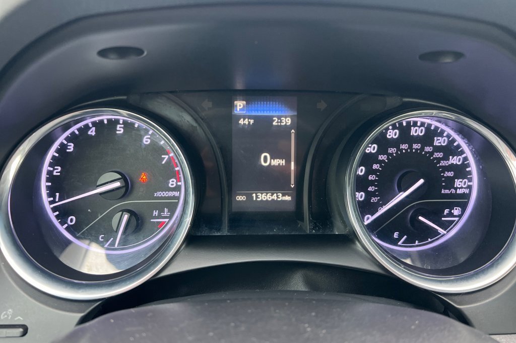 Used 2019 Toyota Camry SE image 19