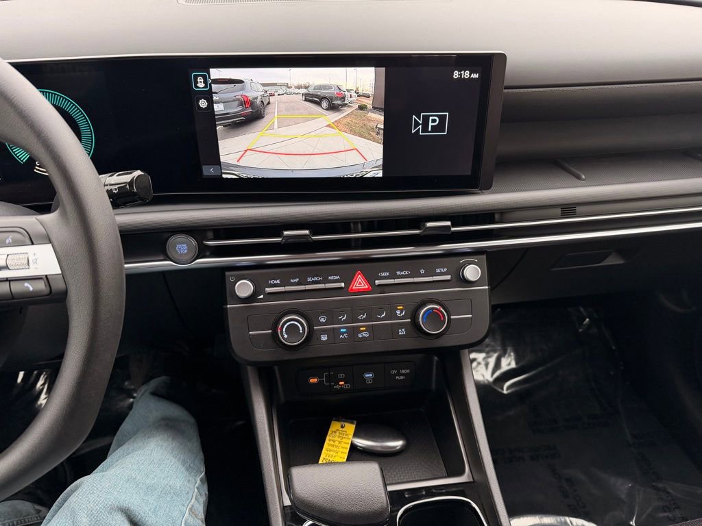 Used 2025 Hyundai Tucson SE image 20