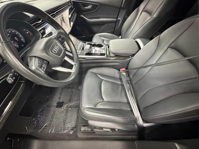 Used 2025 Audi Q7 3.0T Premium Plus AWD/4WD image 14
