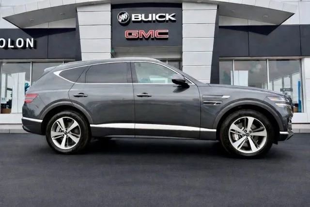 Used 2023 Genesis GV80 2.5T w/ Prestige 20" Package image 1