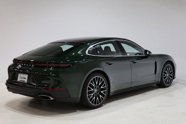 Used 2025 Porsche Panamera 4 image 8