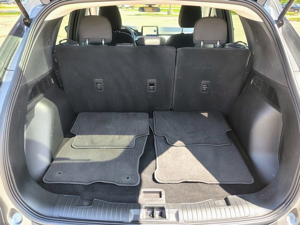 Used 2025 Ford Escape Active AWD/4WD image 14