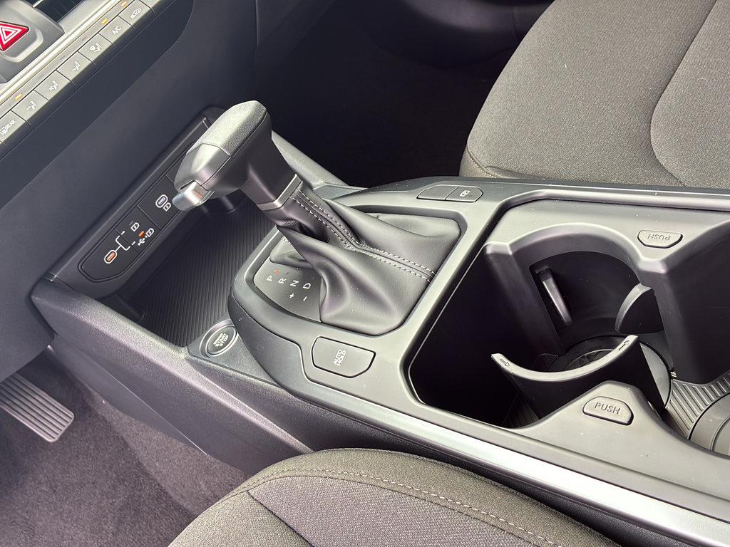 New 2026 Kia K4 FWD image 33