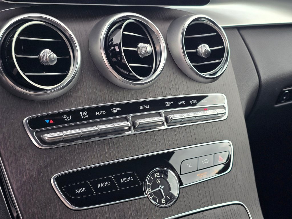 Used 2022 Mercedes-Benz C 300 Coupe image 16
