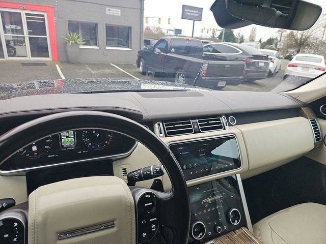 Used 2018 Land Rover Range Rover Supercharged AWD/4WD image 28