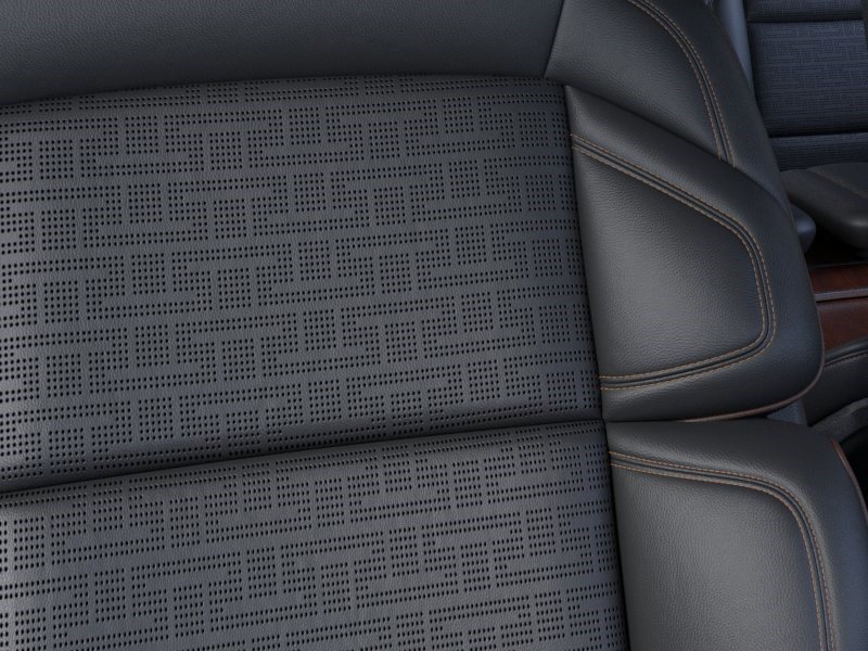 New 2026 Lincoln Navigator L Black Label AWD/4WD image 16