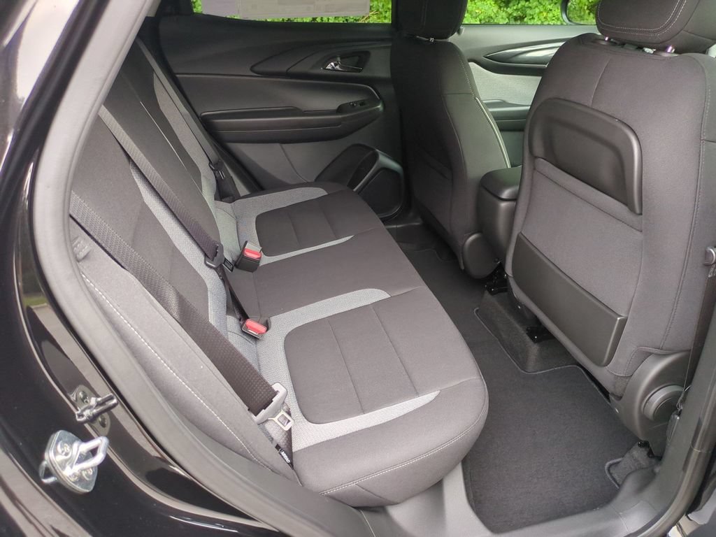 New 2026 Chevrolet TrailBlazer LS w/ LS Convenience Package FWD image 31