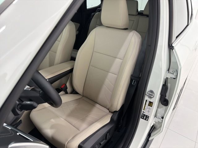 Used 2025 BMW X1 xDrive28i w/ Premium Package image 13