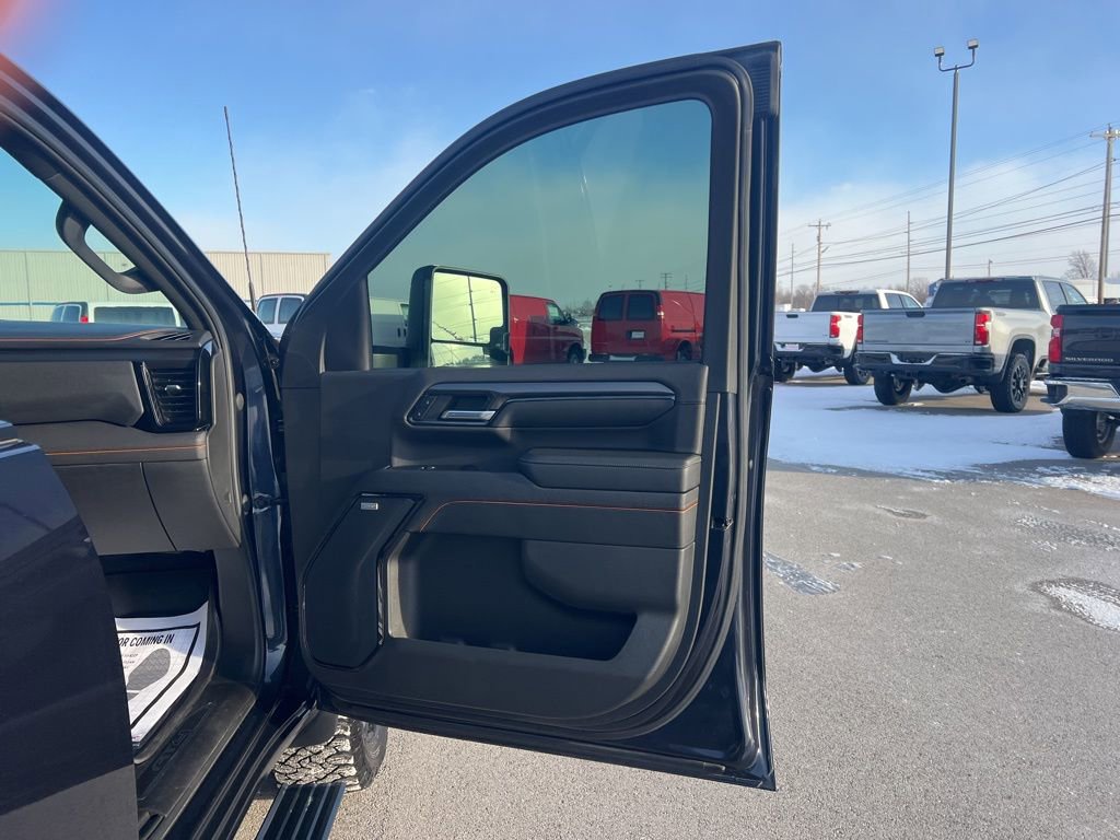 Used 2024 GMC Sierra 2500 AT4 w/ AT4 Premium Plus Package image 34