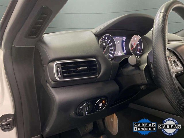 Used 2021 Maserati Levante image 25