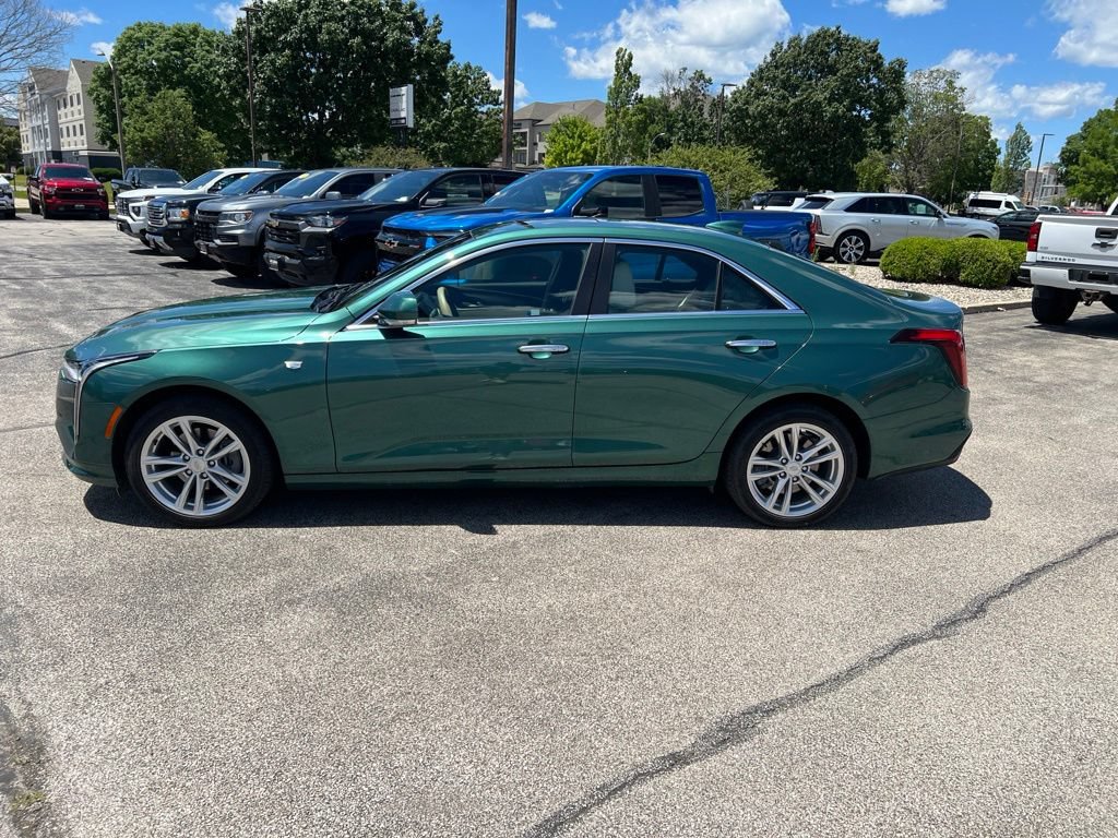 Used 2025 Cadillac CT4 Luxury AWD/4WD image 9