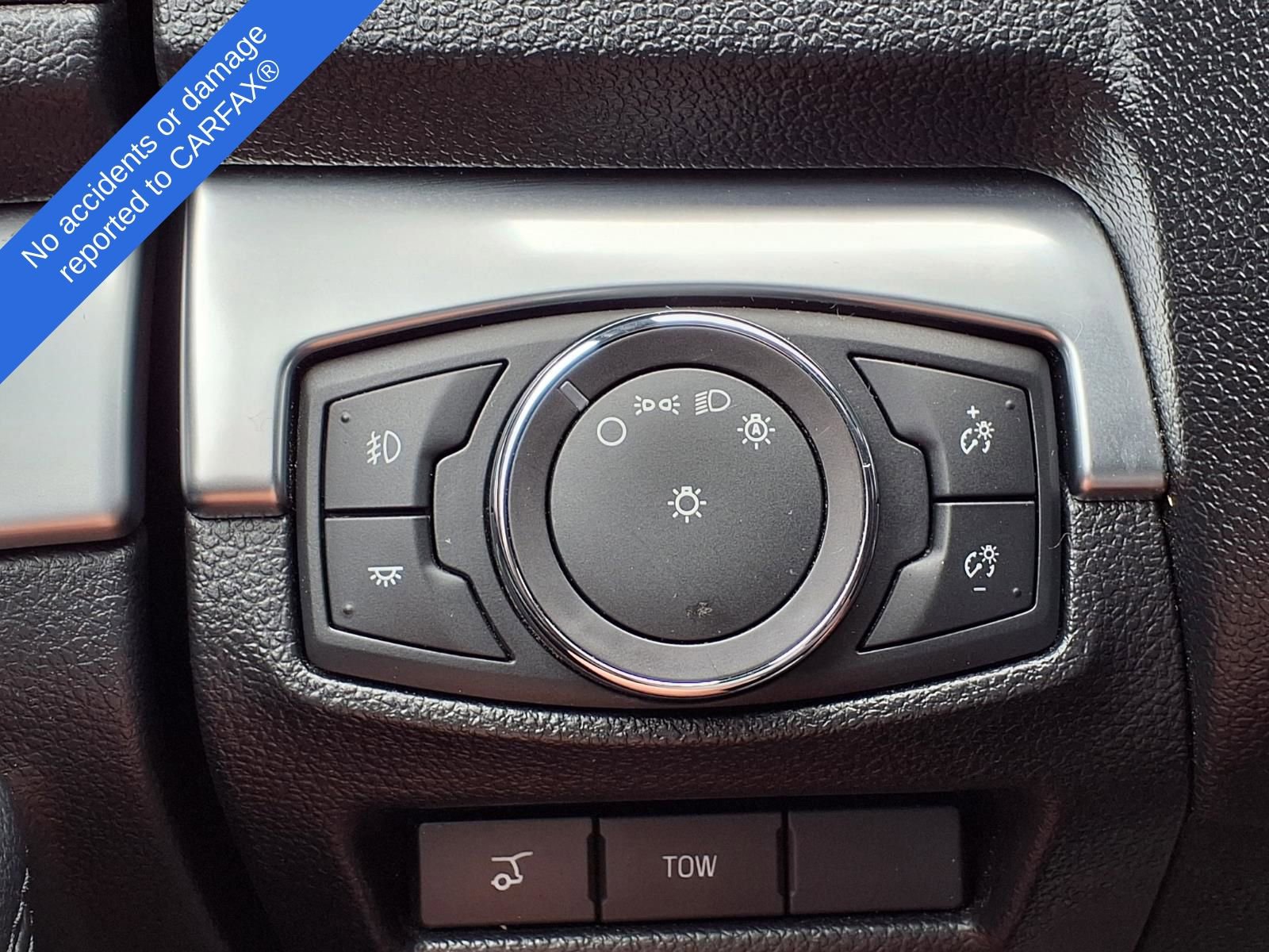 Used 2018 Ford Explorer Sport w/ Equipment Group 401A AWD/4WD image 30
