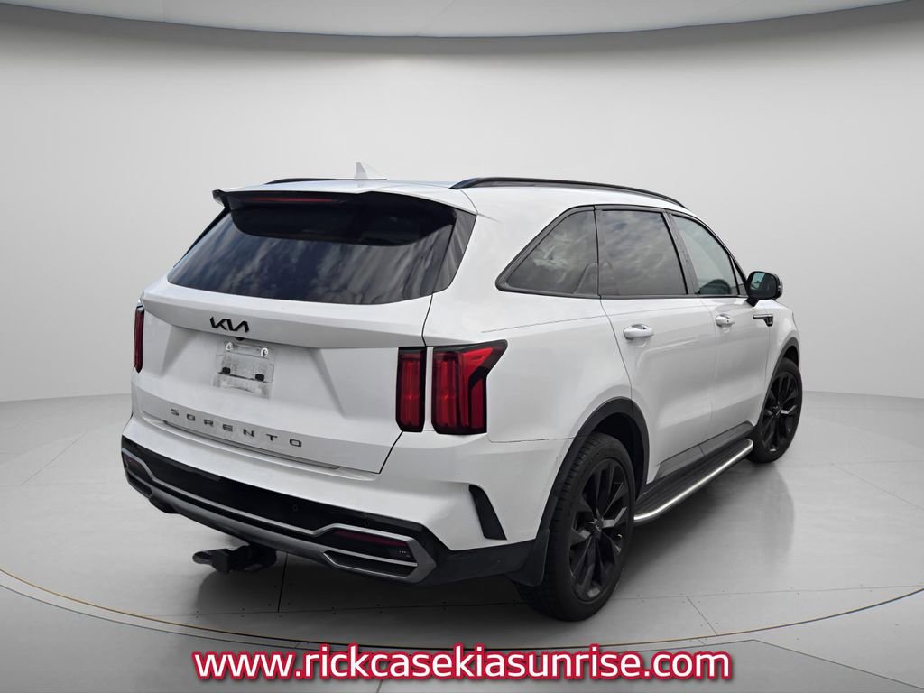 Used 2022 Kia Sorento SX FWD image 5