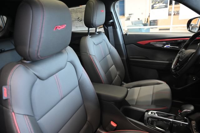New 2026 Chevrolet TrailBlazer RS w/ Convenience Package AWD/4WD image 8