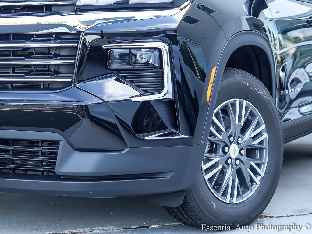 New 2026 Chevrolet Traverse LT w/ Driver Confidence Package image 5