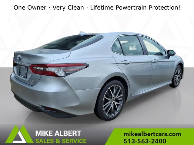 Used 2023 Toyota Camry XLE image 7