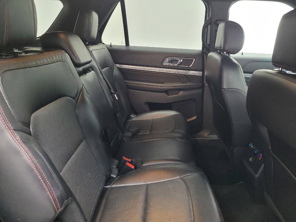Used 2017 Ford Explorer Sport AWD/4WD image 19