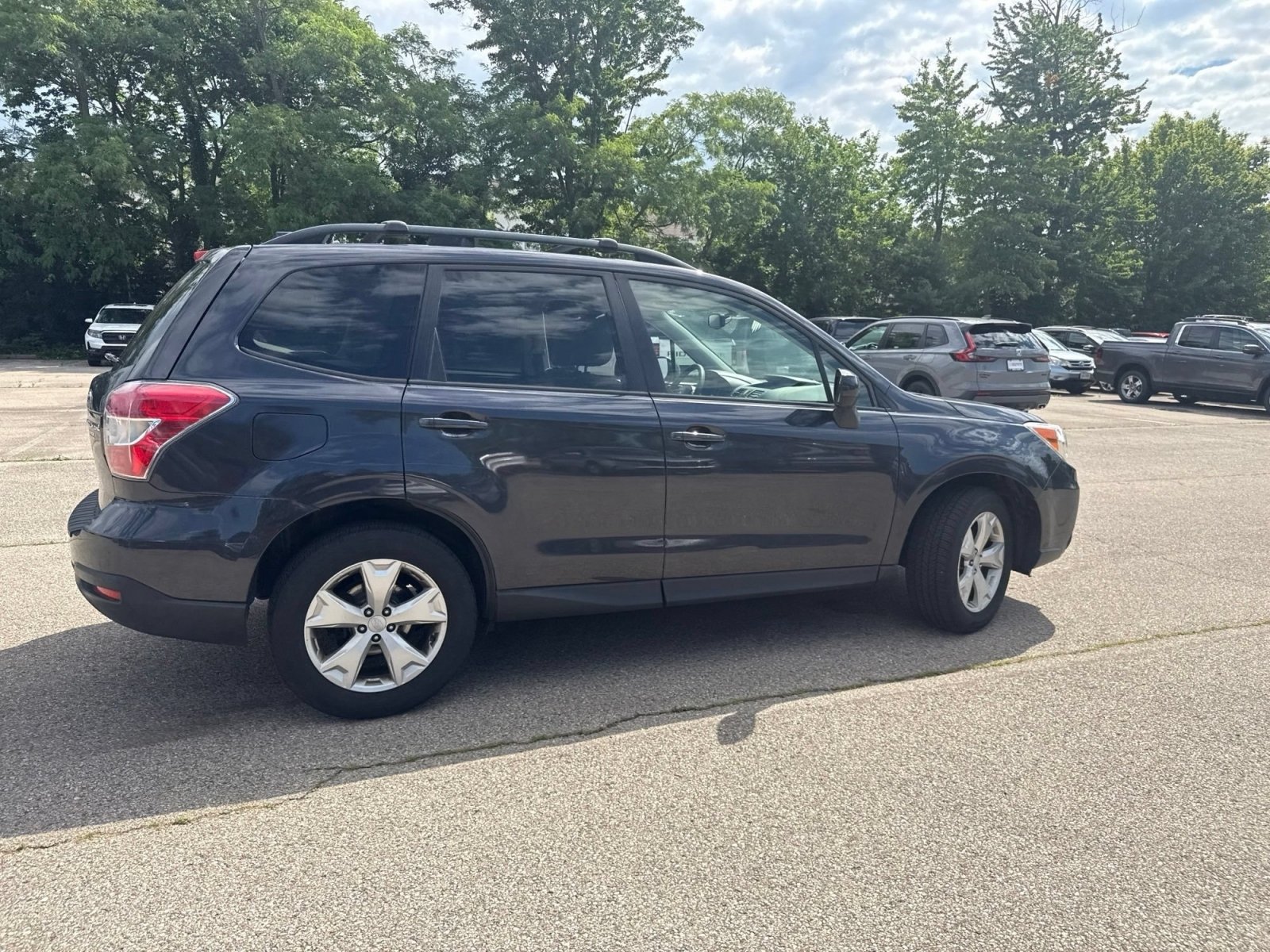 Used 2016 Subaru Forester 2.5i Premium AWD/4WD image 28