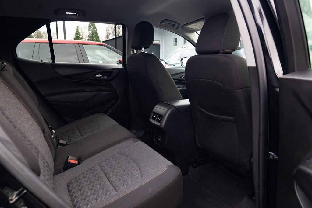 Used 2023 Chevrolet Equinox LT w/ Driver Convenience Package image 24