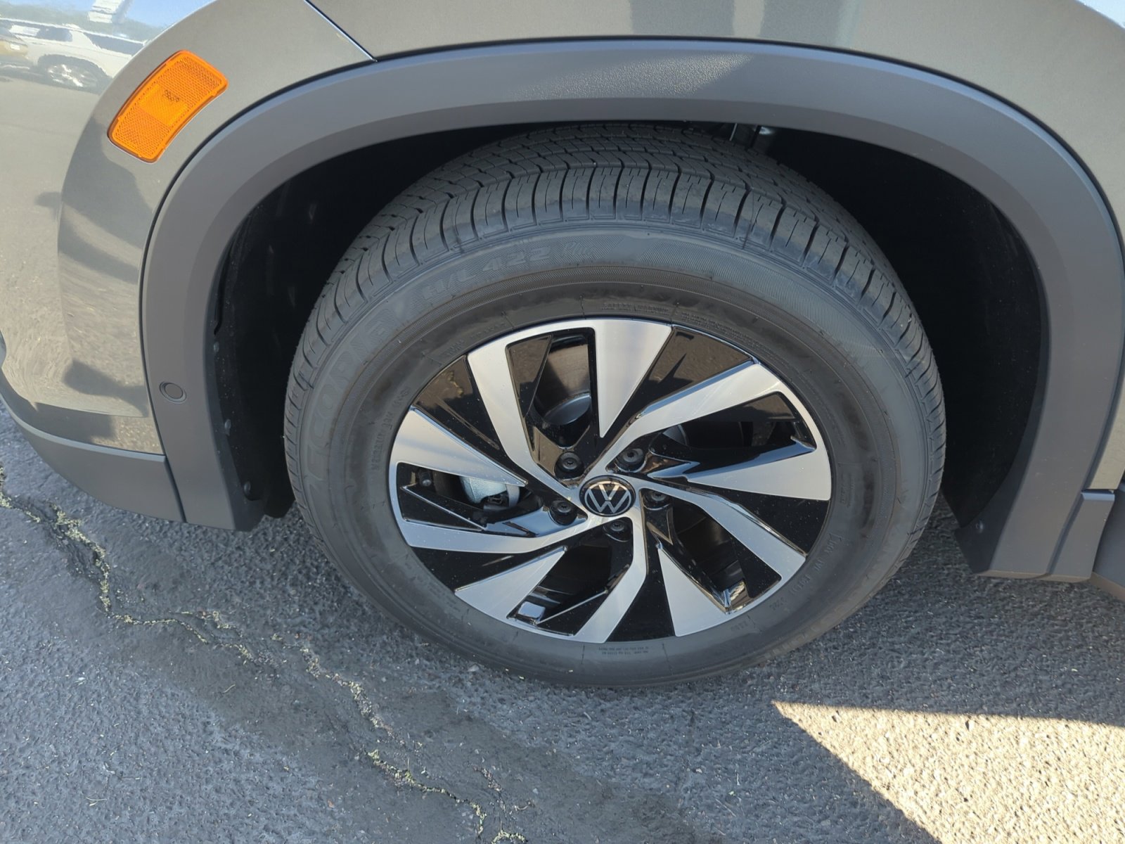 New 2025 Volkswagen Tiguan S image 25