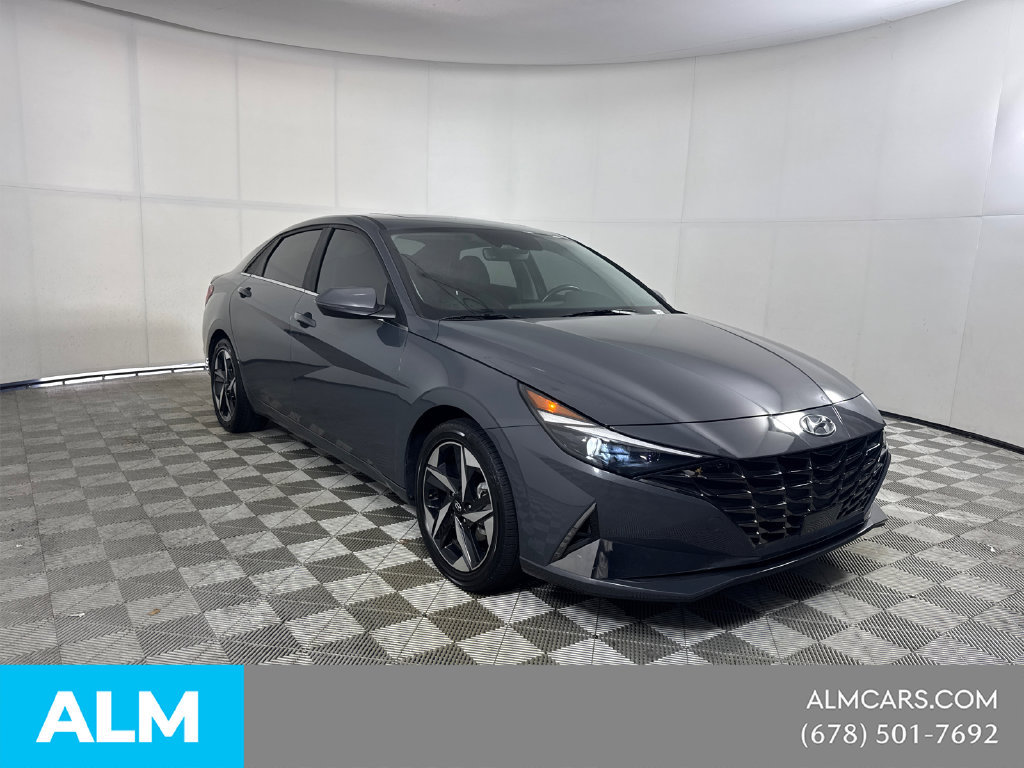 Used 2023 Hyundai Elantra Limited FWD image 3
