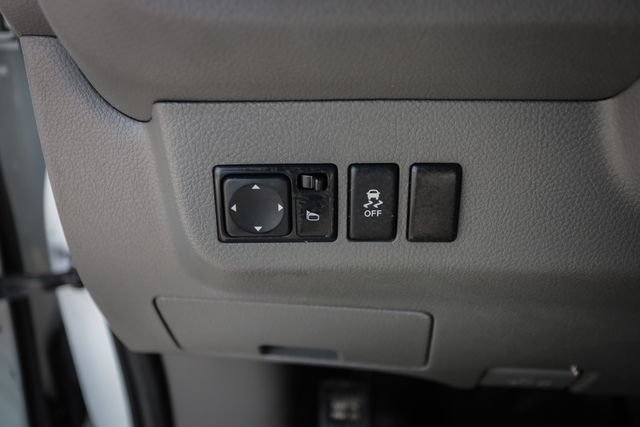 Used 2021 Nissan NV 3500 SV RWD image 34