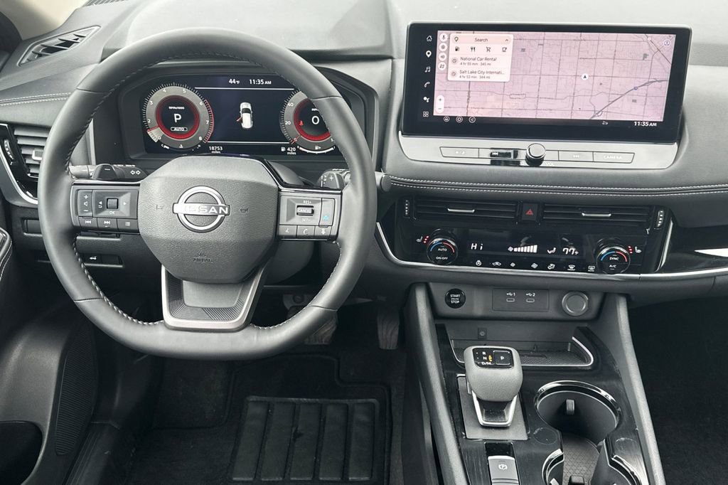 Used 2026 Nissan Rogue SL AWD/4WD image 14