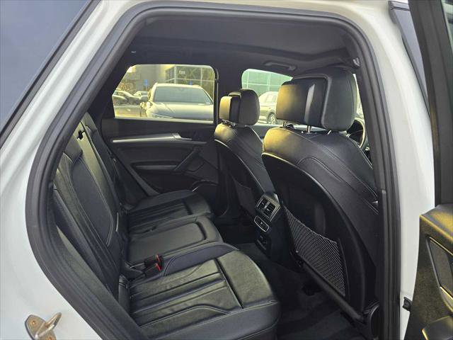 Used 2025 Audi Q5 2.0T Premium image 14