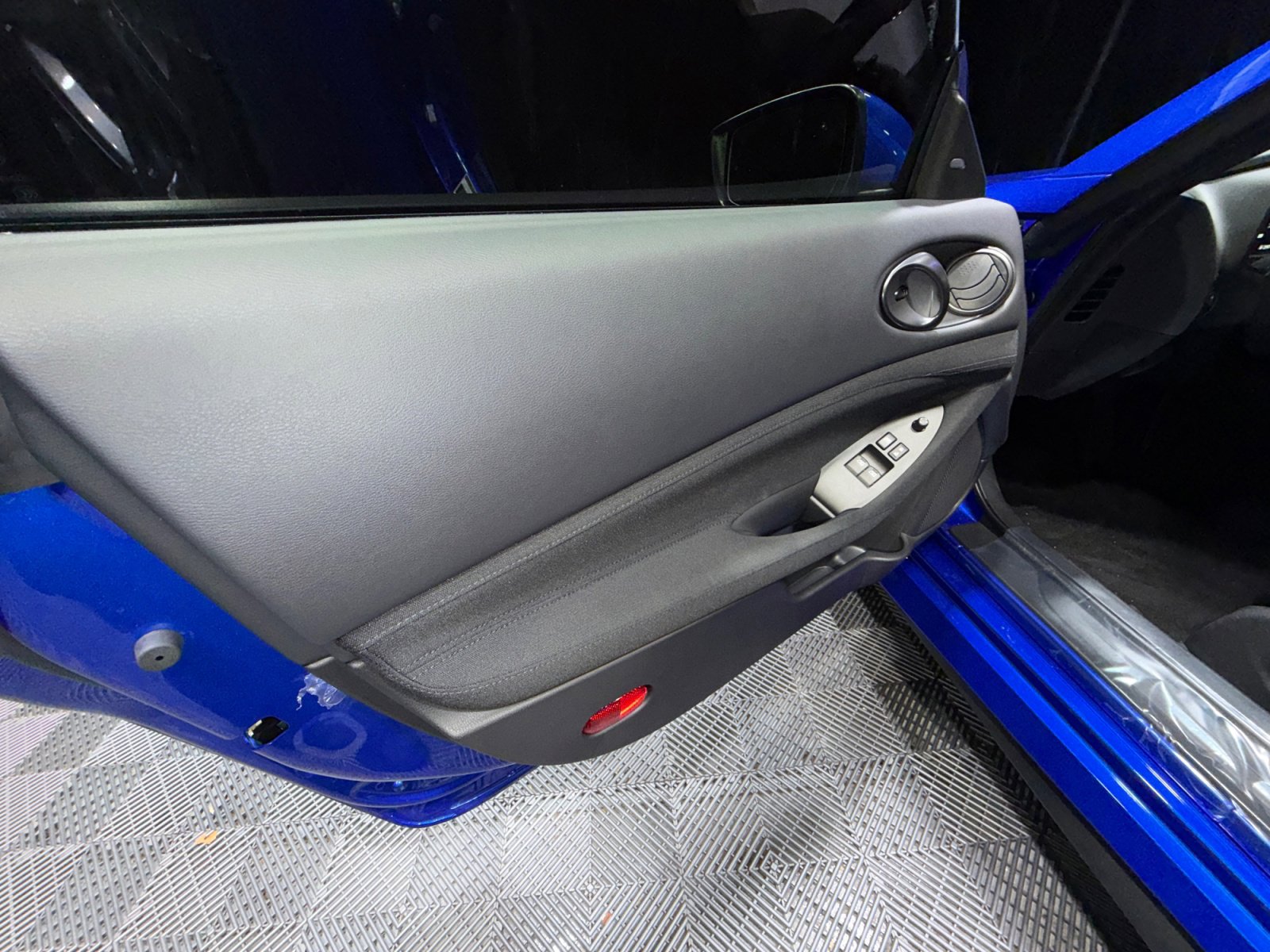New 2026 Nissan Z Sport w/ Floor Mat Package image 13