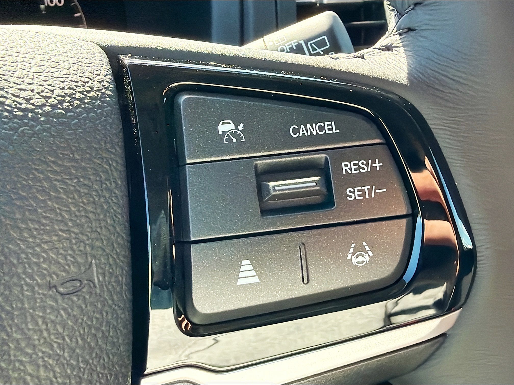 New 2026 Honda Odyssey Touring image 43