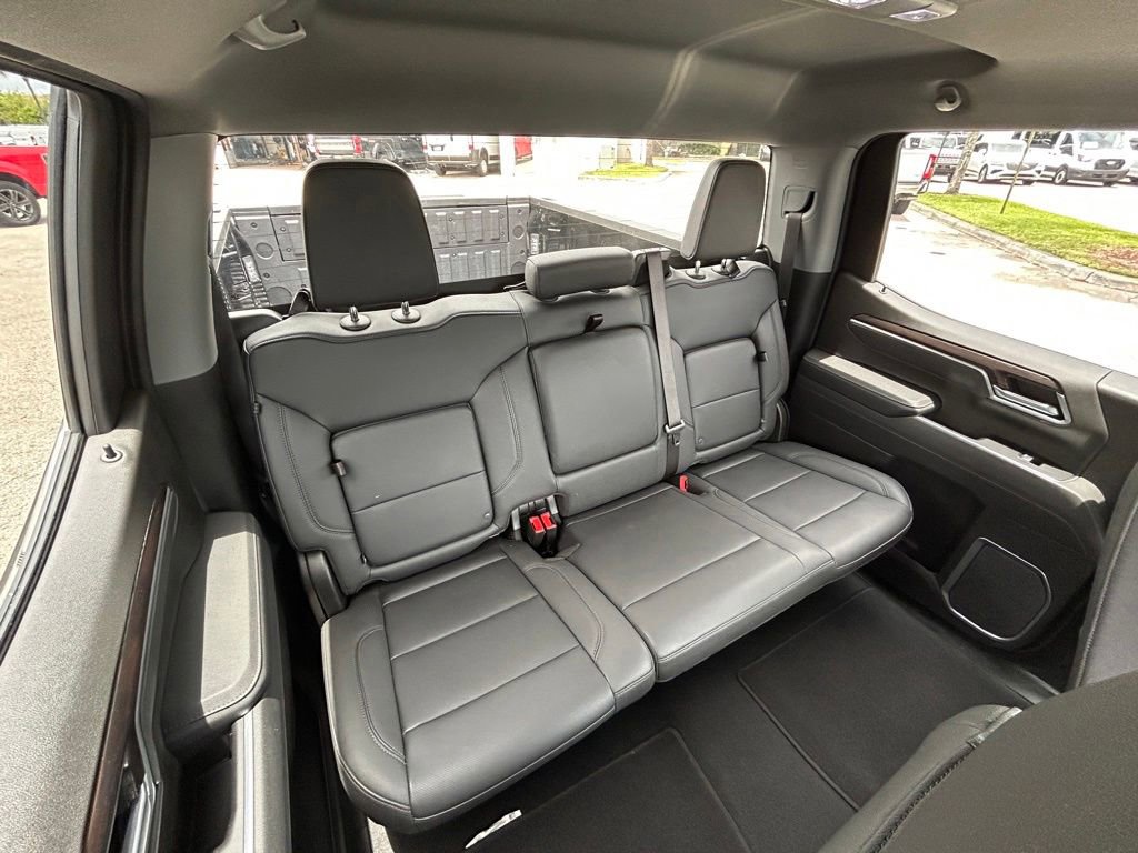 Used 2026 GMC Sierra 1500 SLT RWD image 30