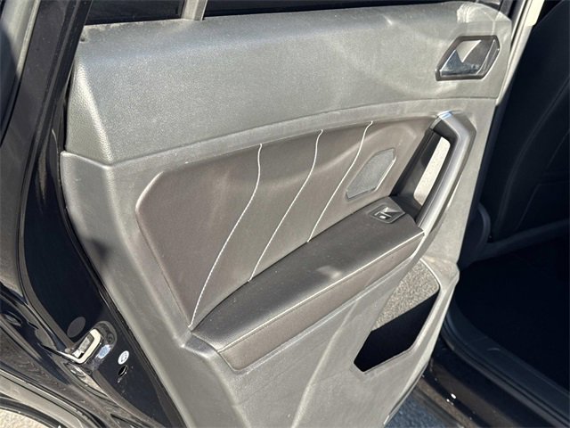 Used 2023 Volkswagen Tiguan SE image 22