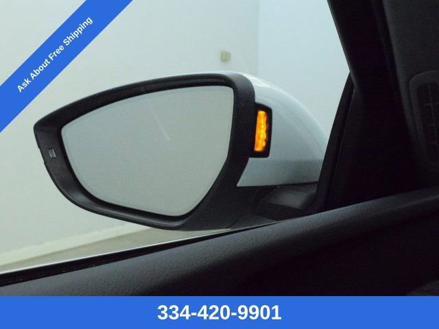 Used 2021 Audi e-tron Premium Plus w/ Premium Plus Package image 36