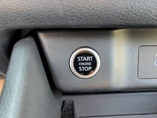 Certified 2023 Nissan Rogue SV AWD/4WD image 28