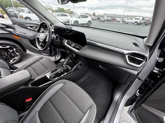 Used 2024 Chevrolet TrailBlazer LT image 10