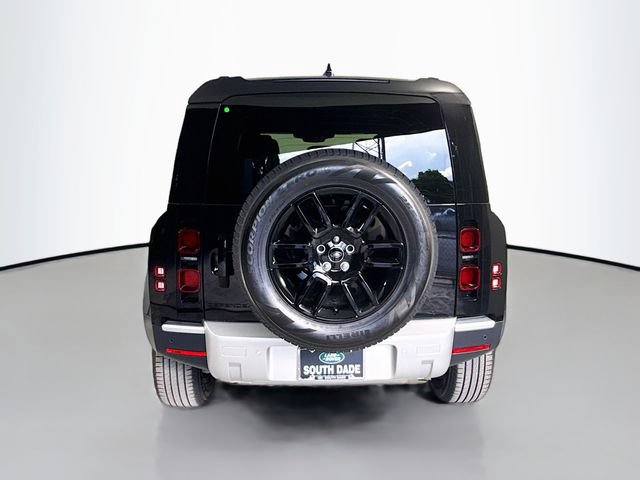 Used 2025 Land Rover Defender 110 S AWD/4WD image 6