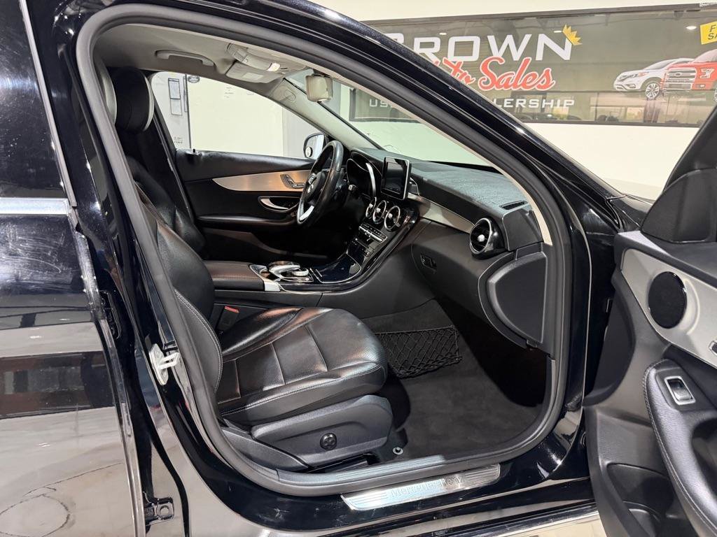 Used 2016 Mercedes-Benz C 300 Sedan image 14
