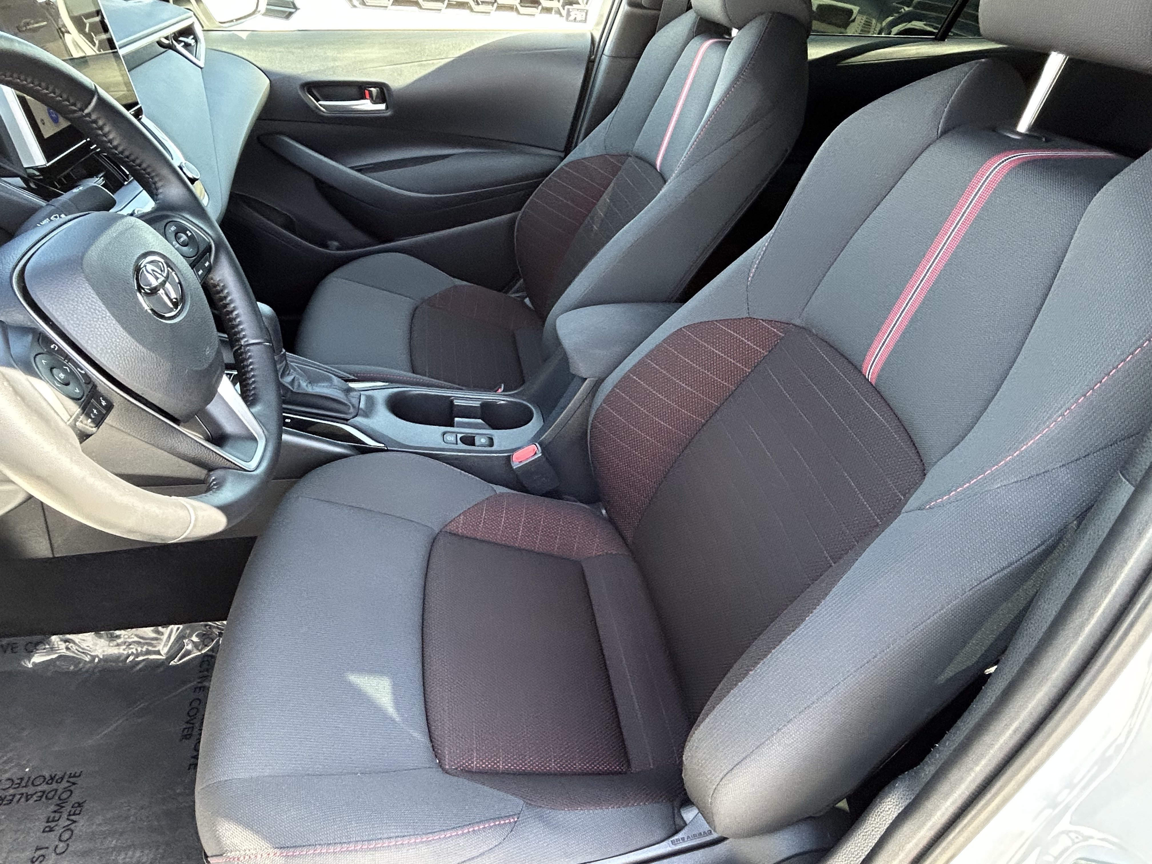 Certified 2026 Toyota Corolla SE w/ SE Package FWD image 14